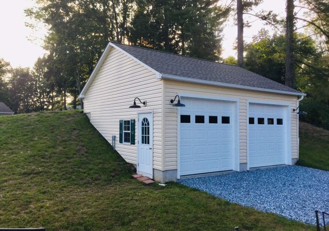 24x24 6-Pitch Traditional Style Garage (H Panson)