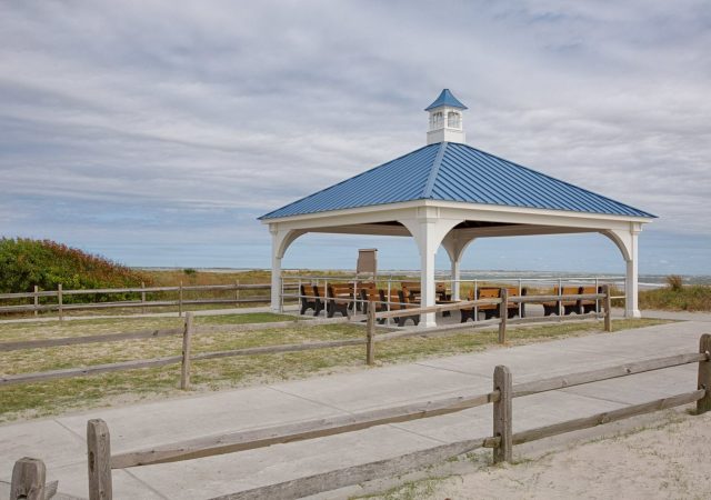 24x24 Grand Estate Pavilion with Cupola