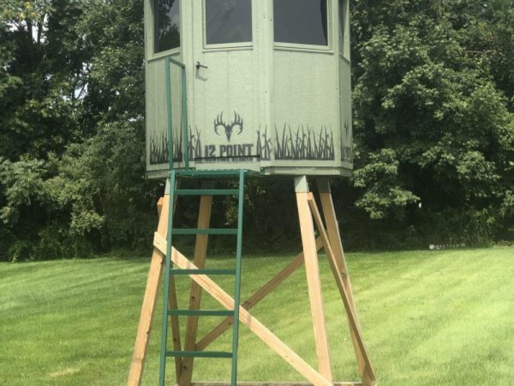 6' Octagon Hunting Blind with Optional 8' Stand