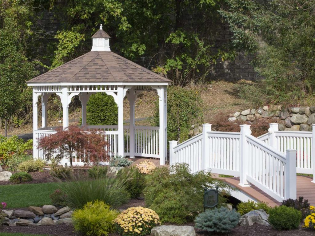 Photo Gazebo - 12 Vinyl Octagon (2)