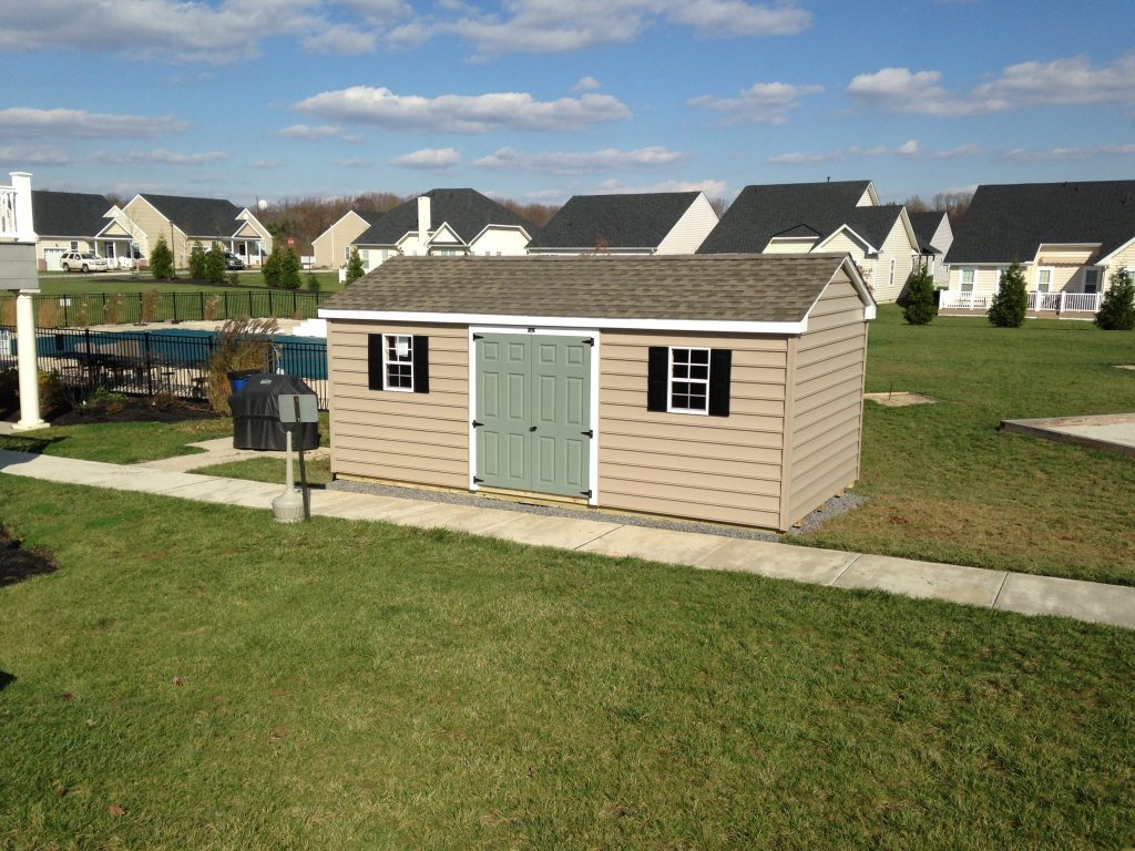 2015, 11.13 shed placement behind club house