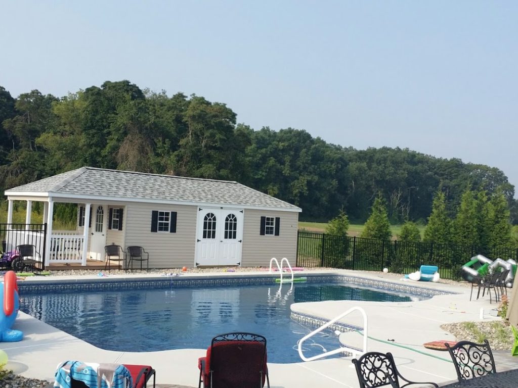 12x32 Colonial Style Poolhouse