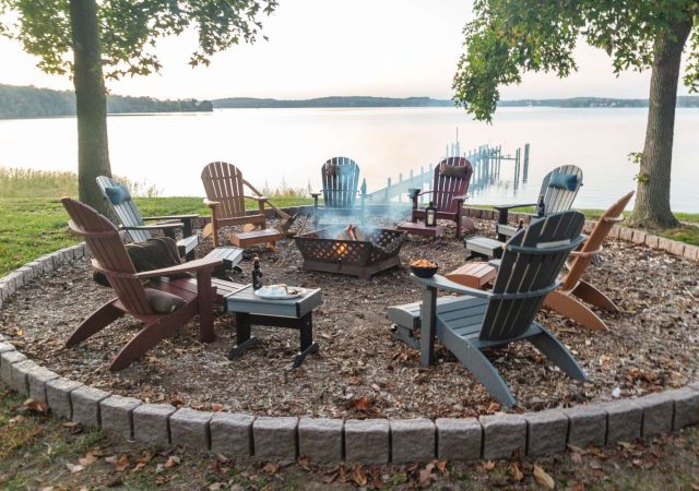 Patiova_Poly_Adirondack_Chairs_By_Fire_06