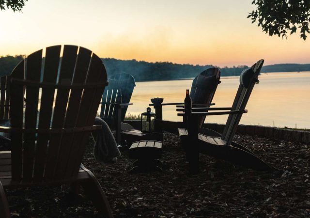 Patiova_Poly_Adirondack_Chairs_By_Fire_DETAIL_03