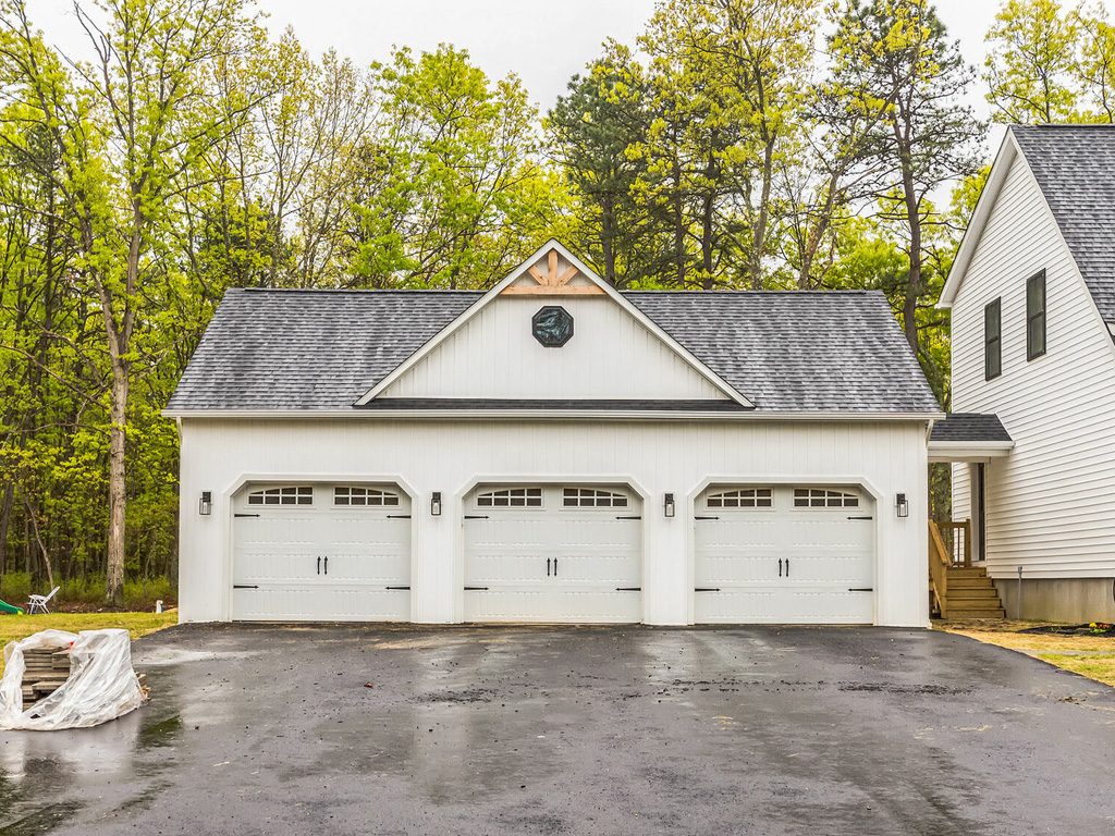 2 Story Carriage Garage - Freehold, NJ