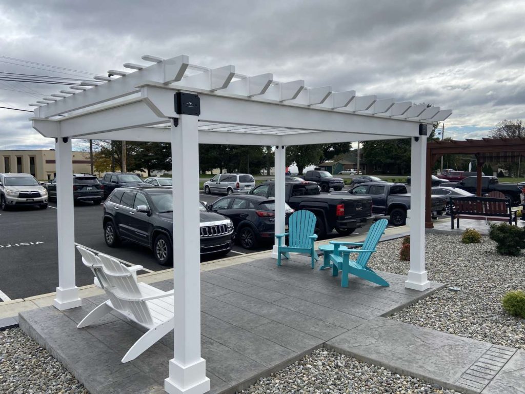 10x14 White Vinyl Hollander Pergola (1)